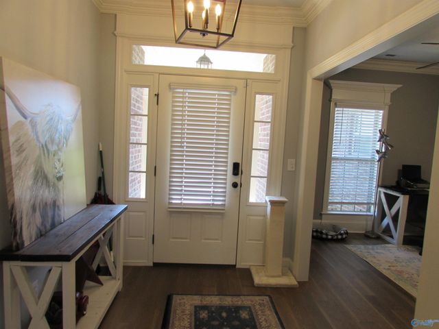 108 Somer Oaks Drive, Huntsville, AL 35811