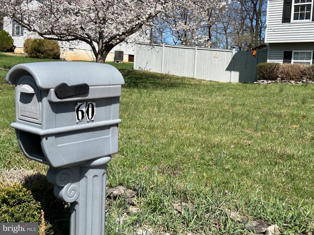 60 WENDOVER DR, Bunker Hill, WV 25413