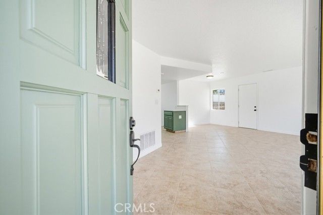 17380 Mockingbird Canyon, Riverside, CA 92504