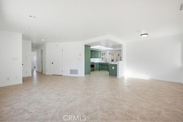 17380 Mockingbird Canyon, Riverside, CA 92504