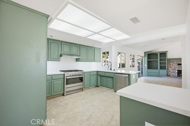 17380 Mockingbird Canyon, Riverside, CA 92504