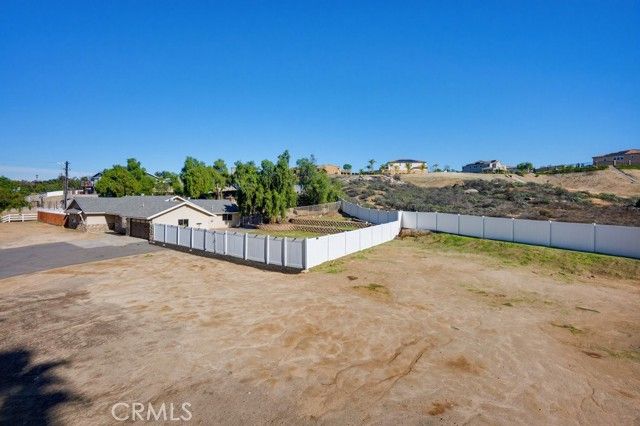 17380 Mockingbird Canyon, Riverside, CA 92504