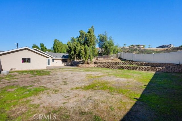 17380 Mockingbird Canyon, Riverside, CA 92504