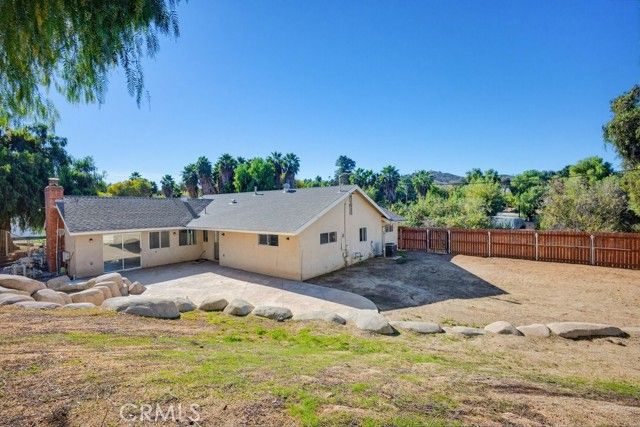 17380 Mockingbird Canyon, Riverside, CA 92504