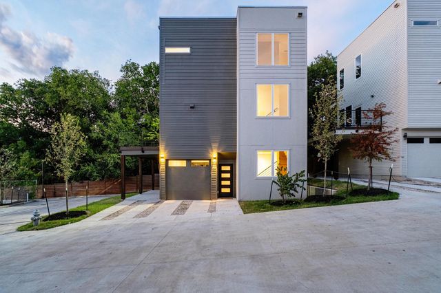 2309 Montopolis DR 2, Austin, TX 78741