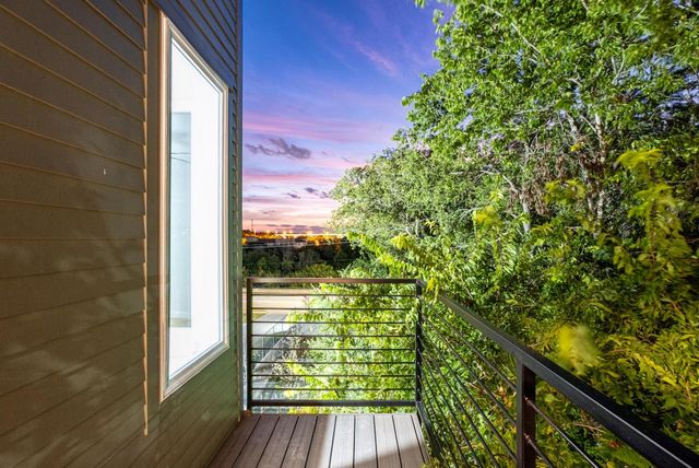 2309 Montopolis DR 2, Austin, TX 78741