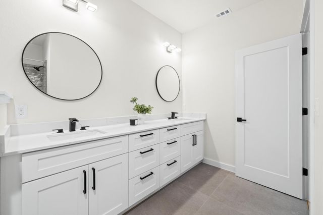 2309 Montopolis DR 2, Austin, TX 78741