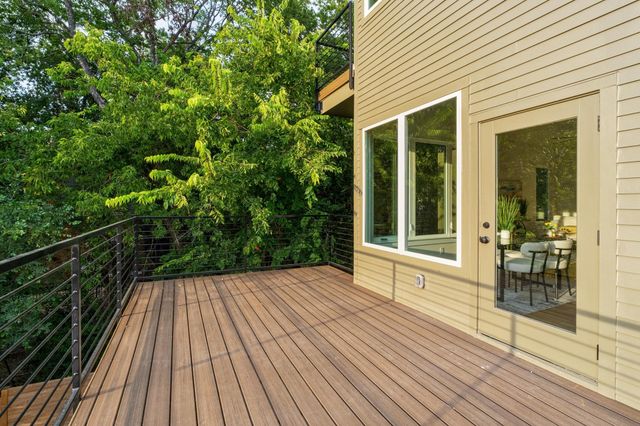 2309 Montopolis DR 2, Austin, TX 78741