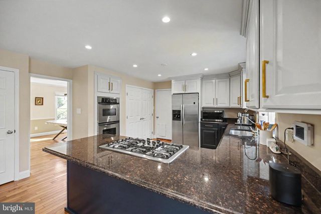 3507 PECAN PL, Fairfax, VA 22033