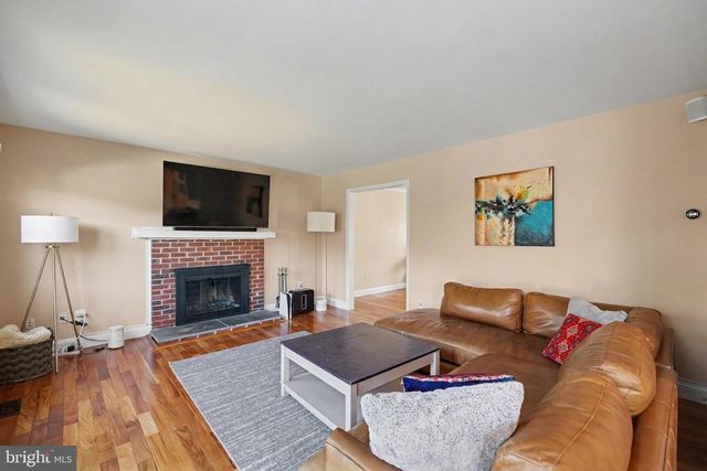 3507 PECAN PL, Fairfax, VA 22033