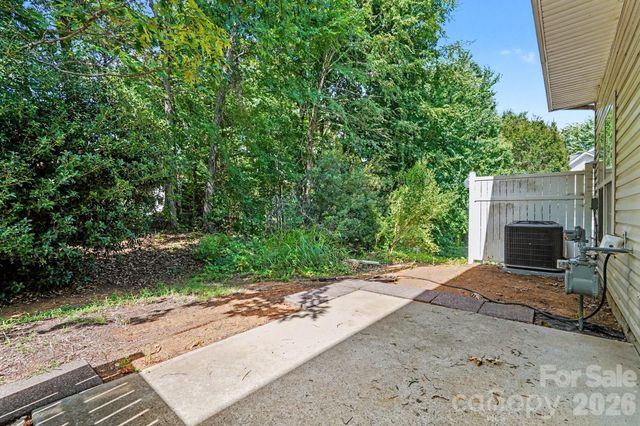 8451 Carolina Lily Lane, Charlotte, NC 28262