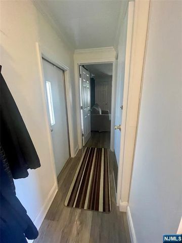 28 Finns Drive, Wayne, NJ 07470