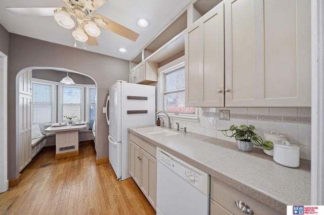 833 Elmwood Avenue, Lincoln, NE 68510