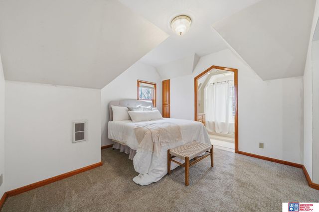 833 Elmwood Avenue, Lincoln, NE 68510