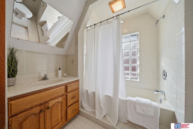 833 Elmwood Avenue, Lincoln, NE 68510