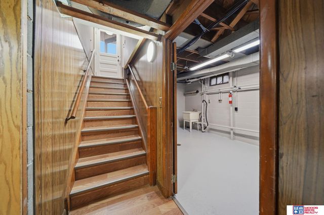 833 Elmwood Avenue, Lincoln, NE 68510