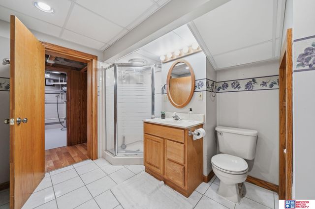 833 Elmwood Avenue, Lincoln, NE 68510