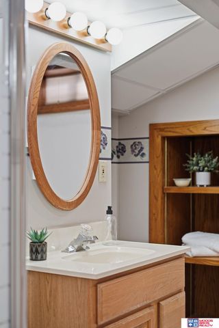 833 Elmwood Avenue, Lincoln, NE 68510