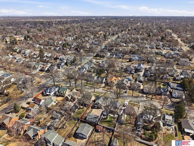 833 Elmwood Avenue, Lincoln, NE 68510