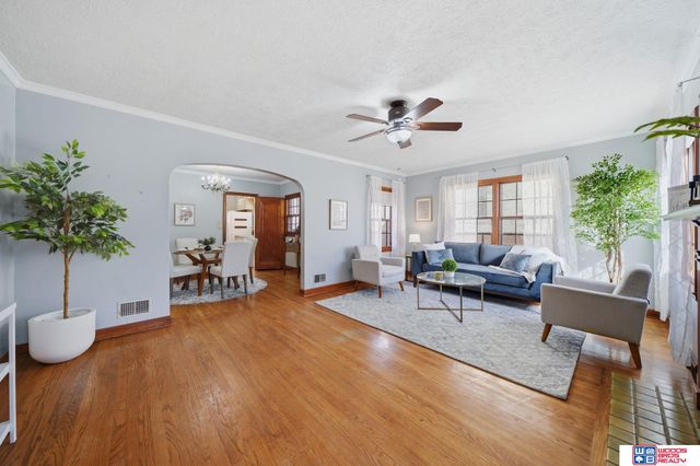 833 Elmwood Avenue, Lincoln, NE 68510