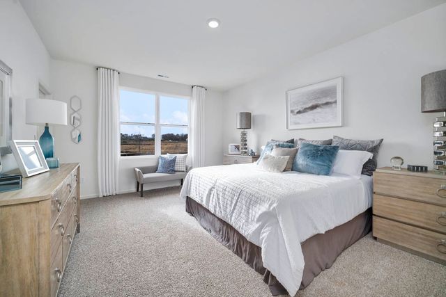 2582 Skye Drive, Pingree Grove, IL 60140