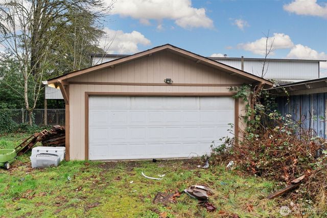 1817 N Tower Avenue, Centralia, WA 98531