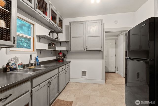 1817 N Tower Avenue, Centralia, WA 98531