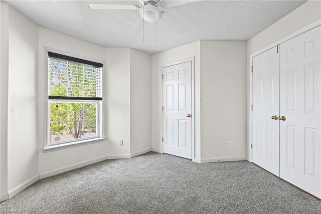 321 Quietwood Drive, Winston-salem, NC 27103