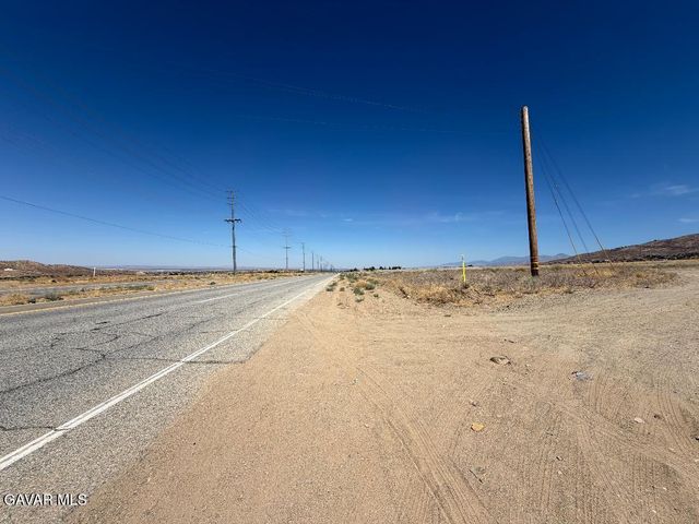 Farnborough Vic Gazelle Avenue, Palmdale, CA 93551