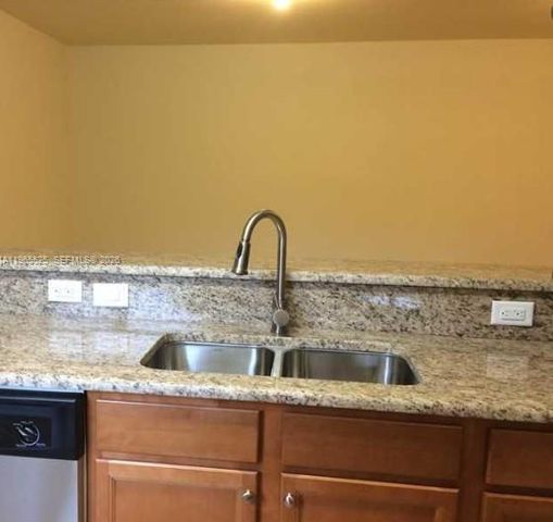 22411 SW 88th Pl 11-26, Cutler Bay, FL 33190