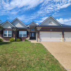 184 Shadow Pointe Drive, Wentzville, MO 63385