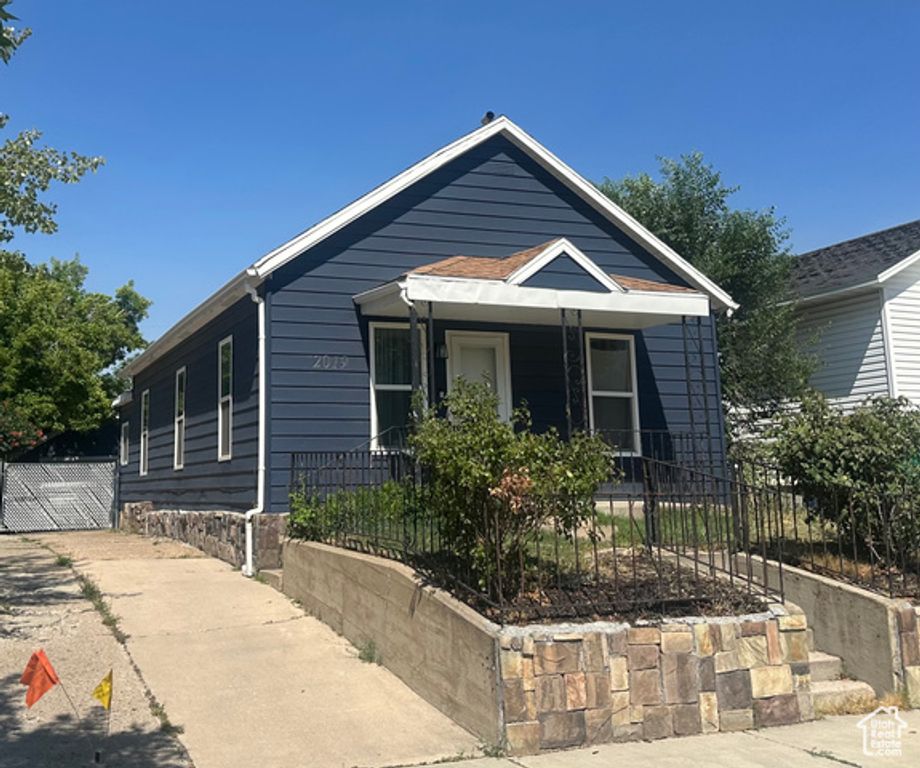 2019 ADAMS AVE AVE, Ogden, UT 84401