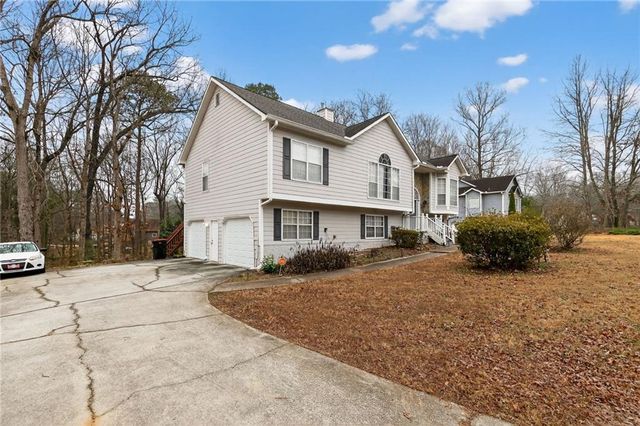 4030 Greentree Court, Douglasville, GA 30135