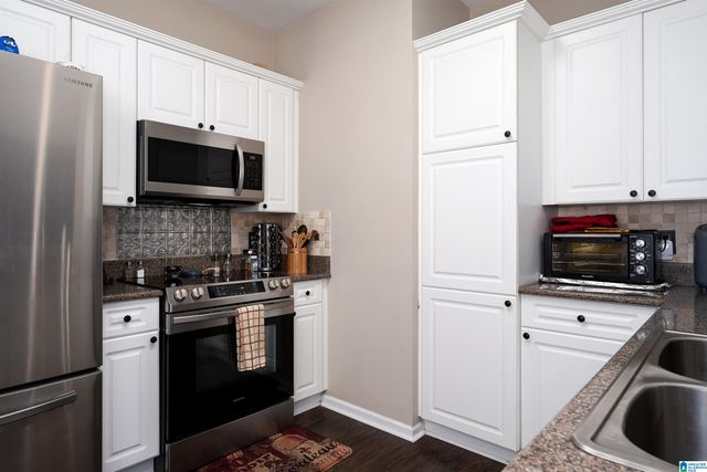 6054 FOREST LAKES COVE, Sterrett, AL 35147