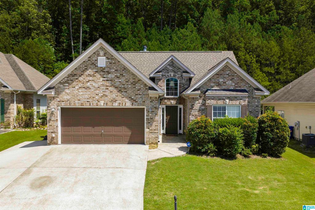 6054 FOREST LAKES COVE, Sterrett, AL 35147