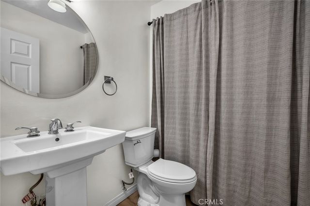 1155 11th Street 15, Manhattan Beach, CA 90266