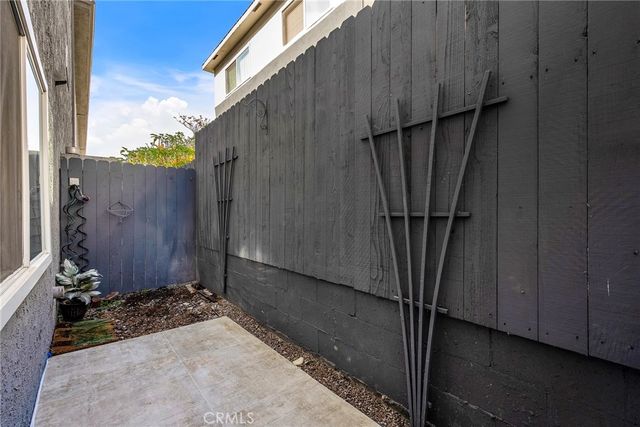 1155 11th Street 15, Manhattan Beach, CA 90266