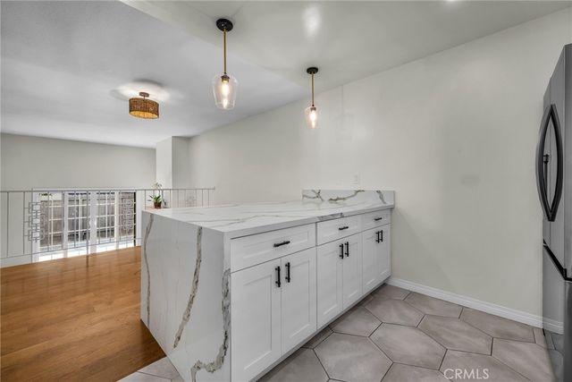 1155 11th Street 15, Manhattan Beach, CA 90266
