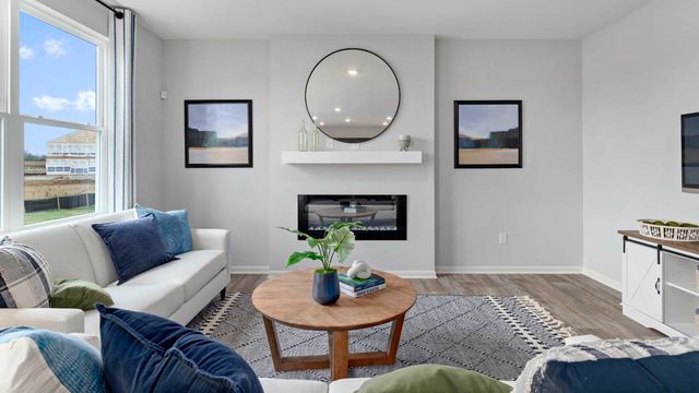 995 Sapphire Lane, Montgomery, IL 60538