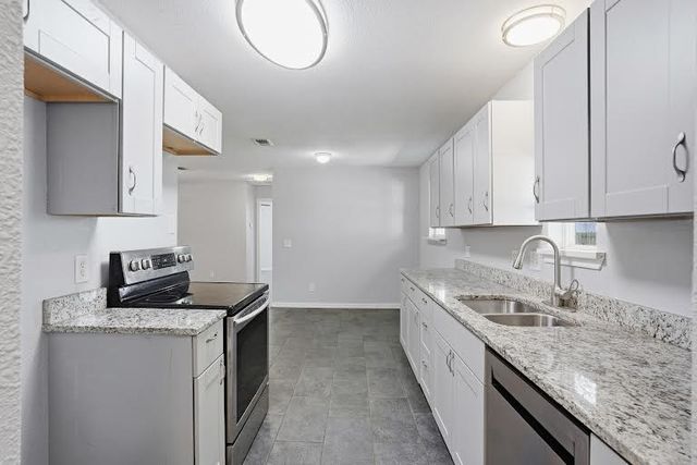 218 Atwood Road, Granbury, TX 76049