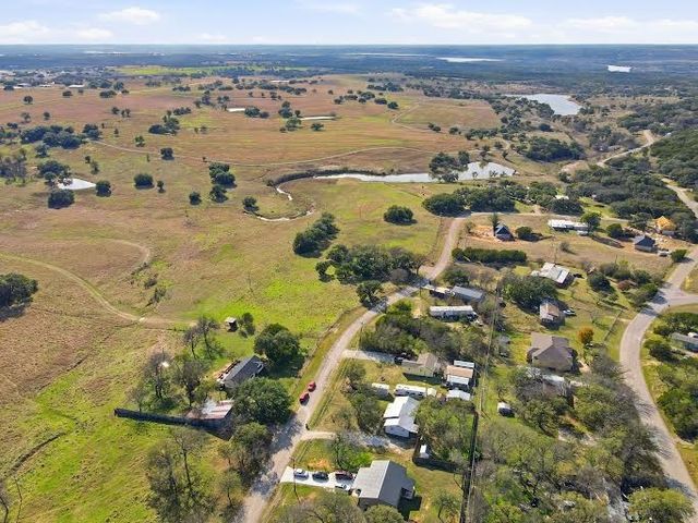 218 Atwood Road, Granbury, TX 76049