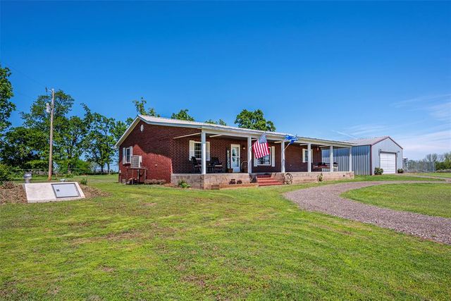 118 Cottonwood Drive, Mcloud, OK 74851