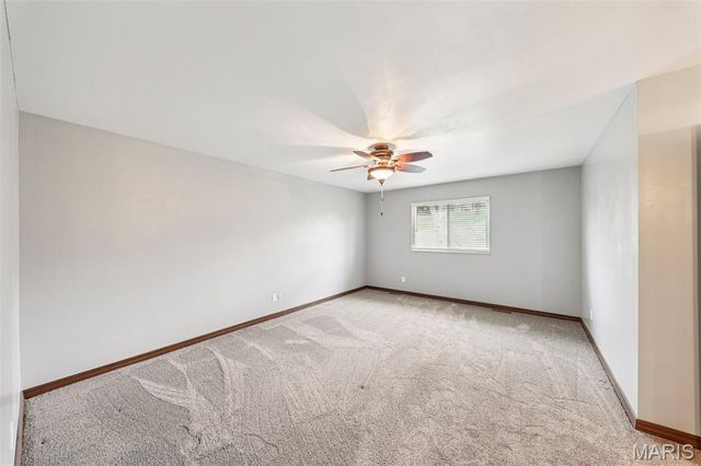 5421 Regalway Drive, St Louis, MO 63129