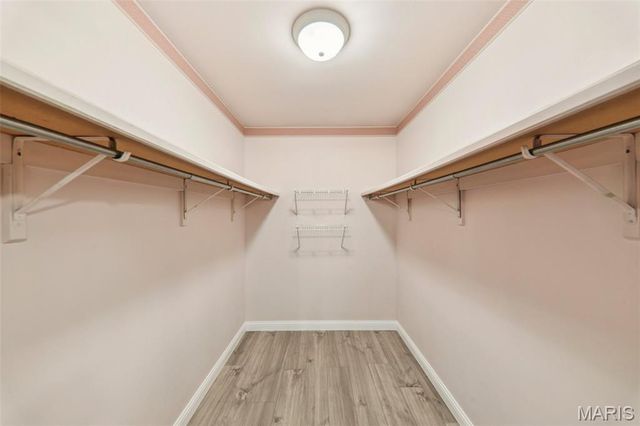 5421 Regalway Drive, St Louis, MO 63129