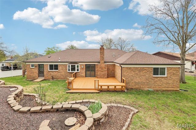 5421 Regalway Drive, St Louis, MO 63129