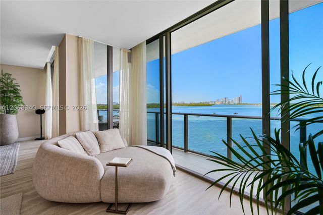 1135 103rd St PH2, Bay Harbor Islands, FL 33154