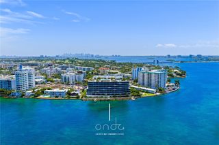 1135 103rd St PH2, Bay Harbor Islands, FL 33154
