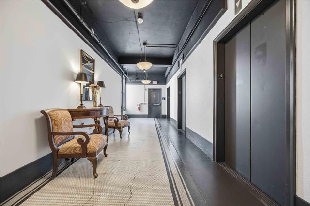 915 Franklin Street 4G, Houston, TX 77002
