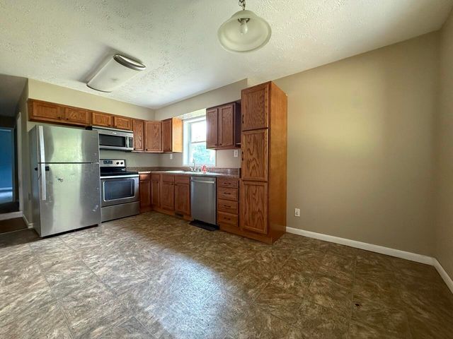 2360 2360 Little Hardwicks Creek Rd Road, Clay City, KY 40312