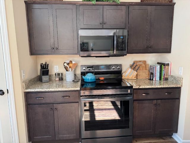 1391 Lancelot Lane, Kendallville, IN 46755